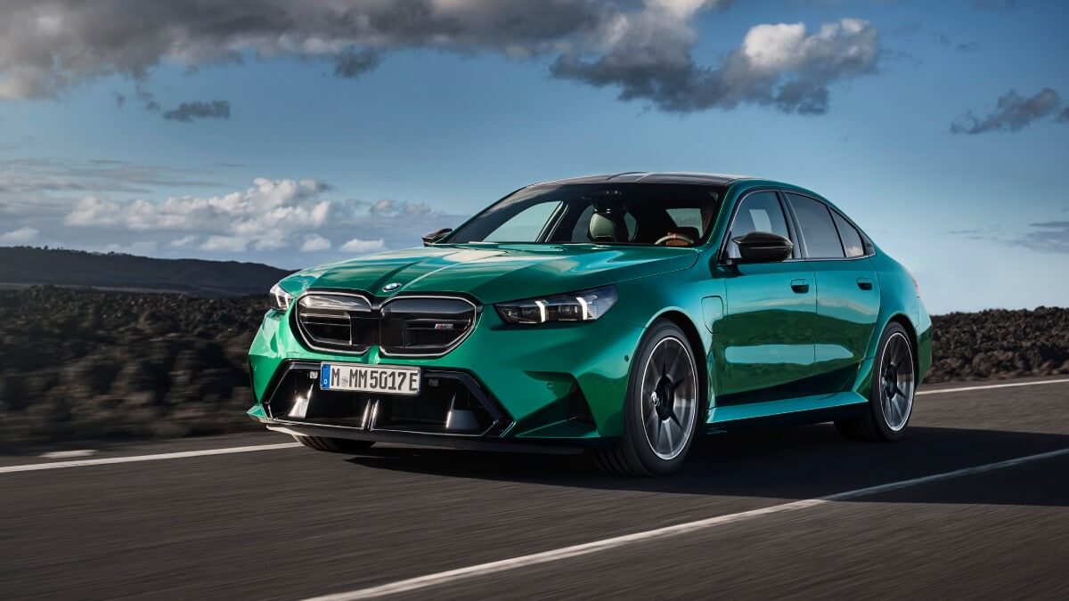 BMW M5 2024