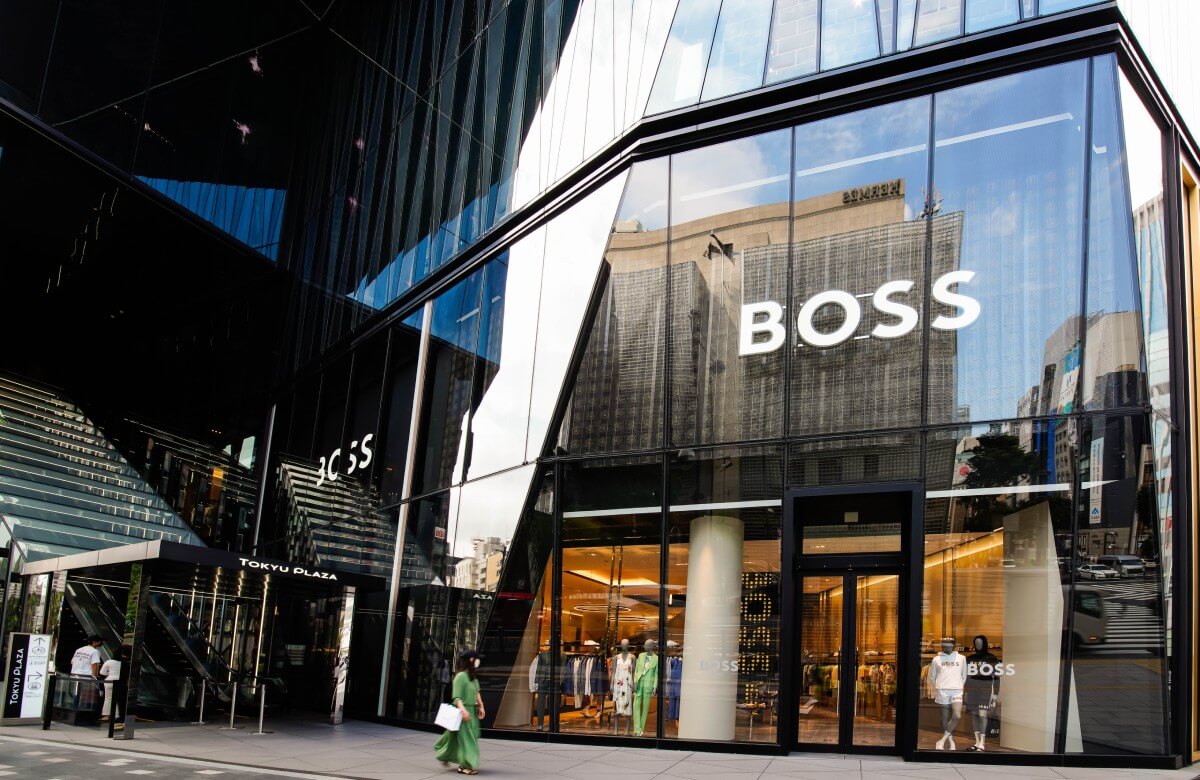 Tienda BOSS en Ginza, Tokyo