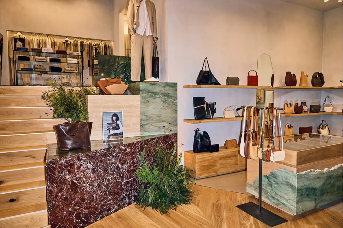 Tienda Adolfo Domínguez en Argentina