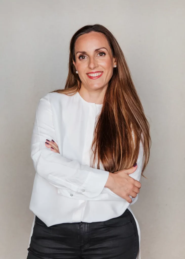 Sheila Escot, fundadora y CEO de Qosmic