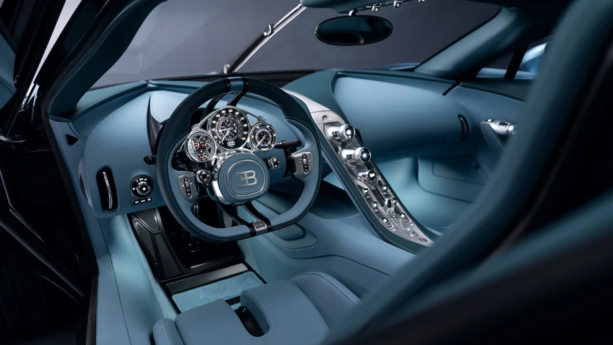 Bugatti Tourbillon diseño interior