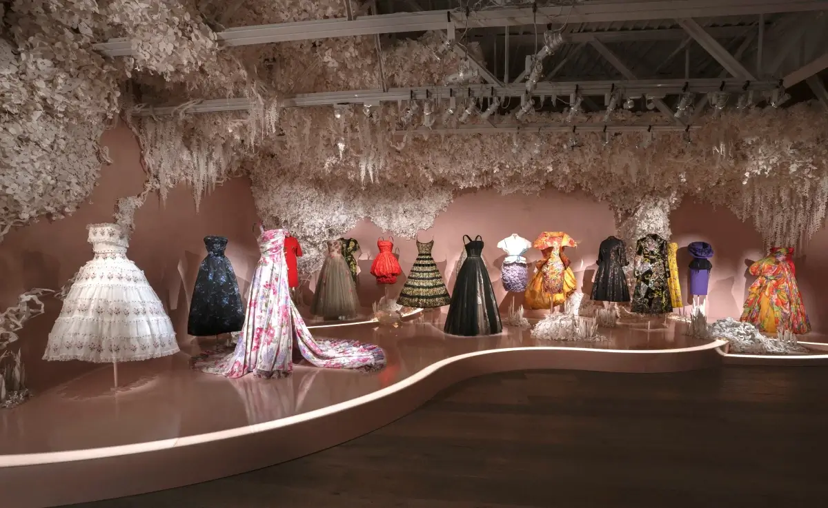 Dior exposición Crafting Fashion