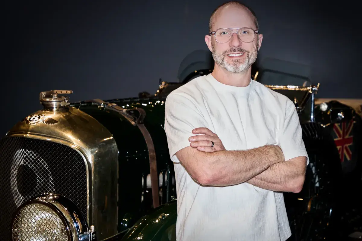 T.Jon Mayer director diseño exterior Bentley